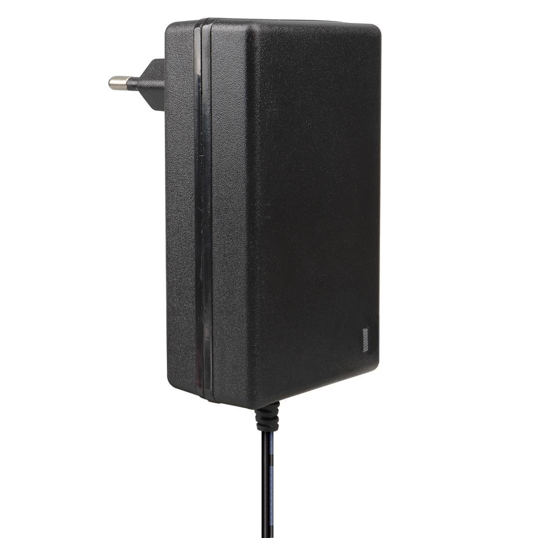 Weko 21 Volt - 2 Amper 5.5*2.5 Mm Uçlu Kırmızı Yeşil Ledli Priz Tipi Şarjlı Matkap Adaptörü - Görsel 2